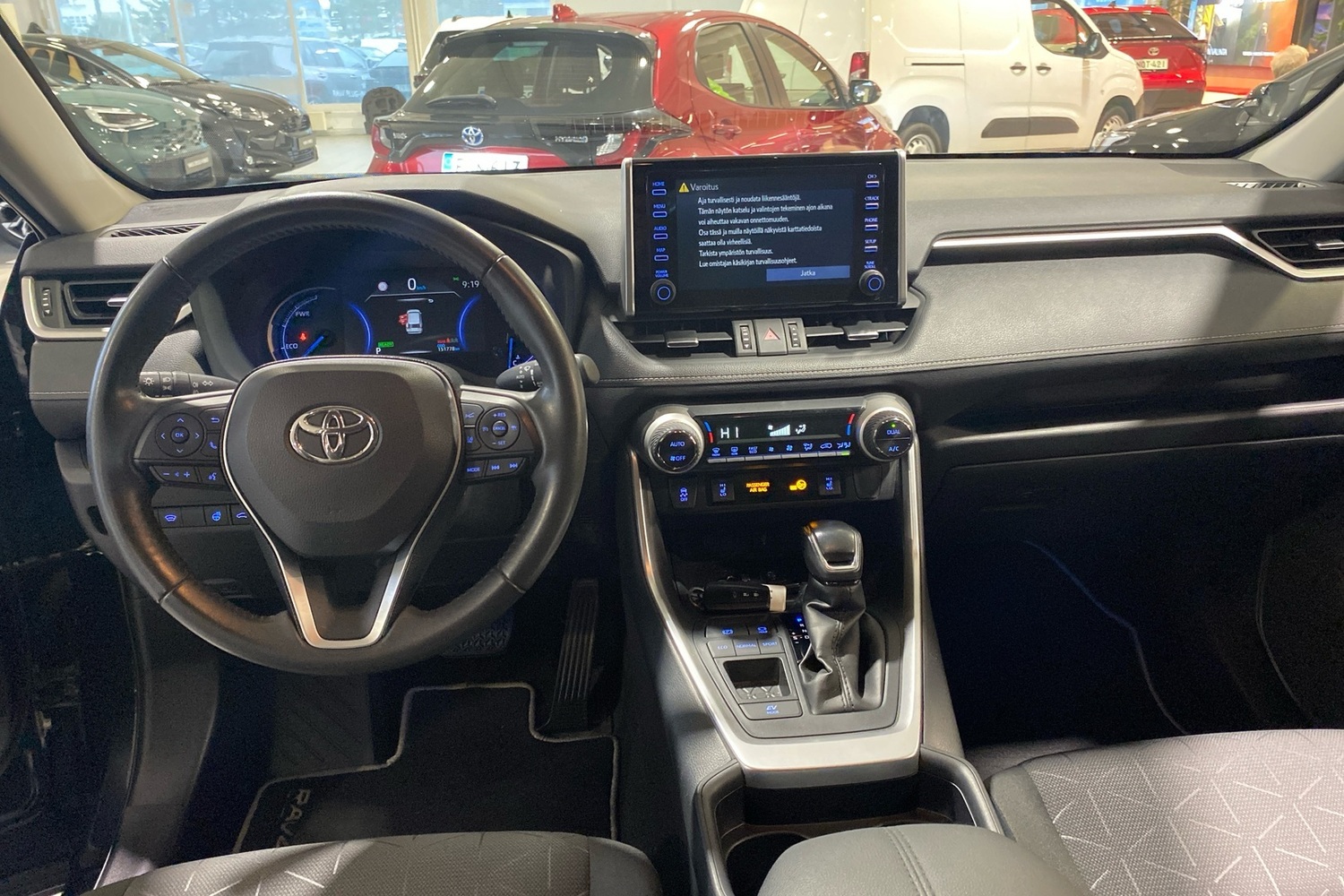Toyota RAV4 vaihtoauto