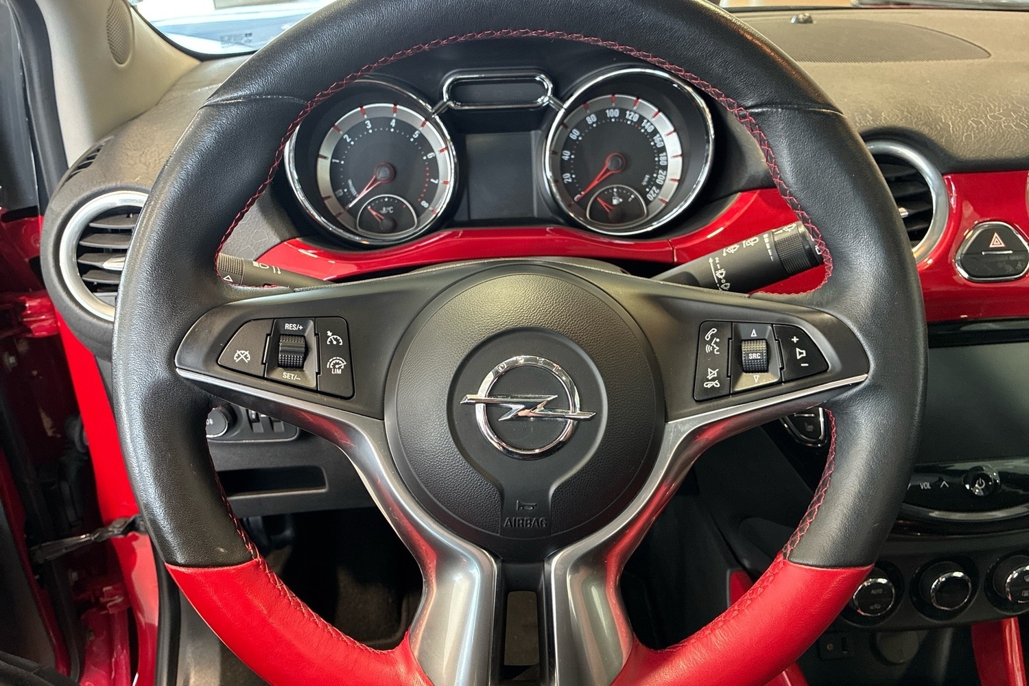 Opel Adam vaihtoauto