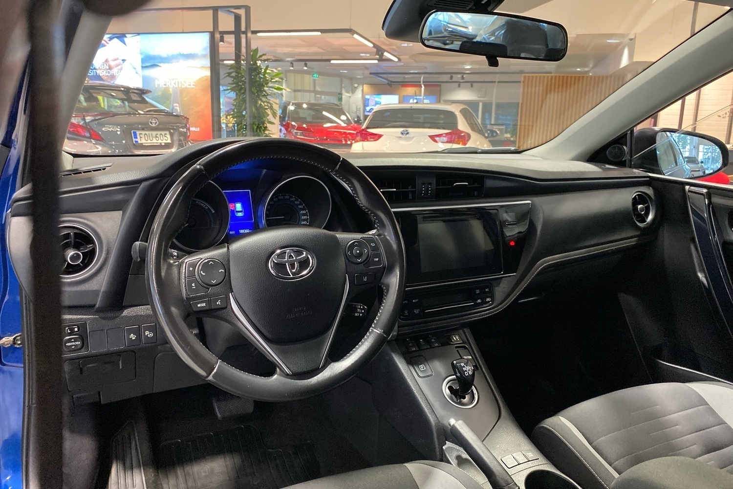 Toyota Auris vaihtoauto