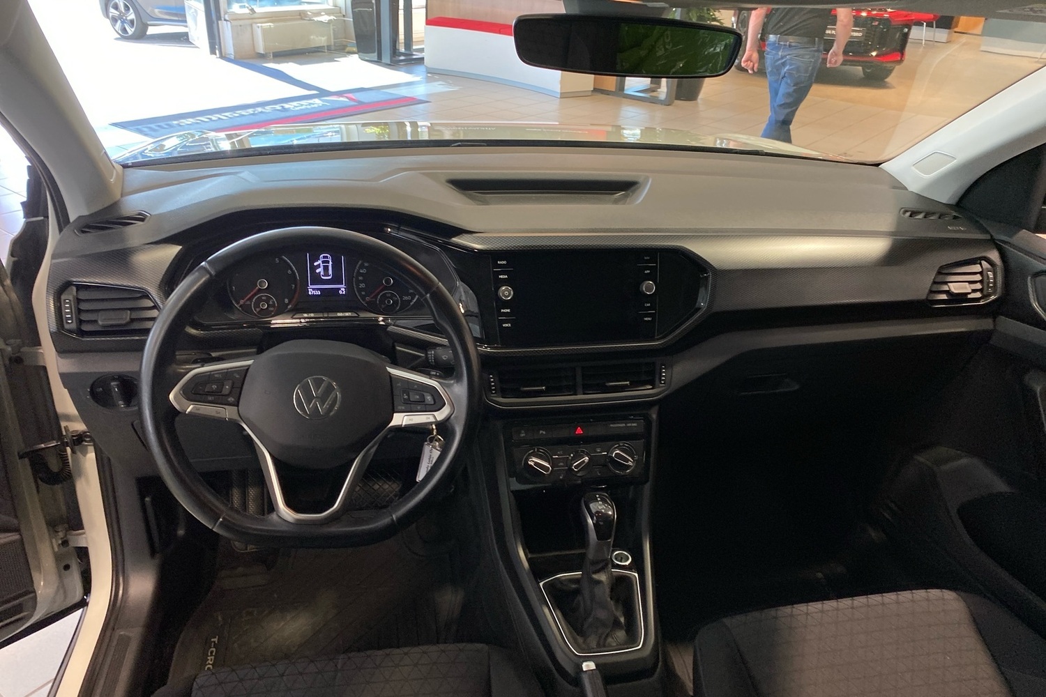 Volkswagen T-Cross vaihtoauto