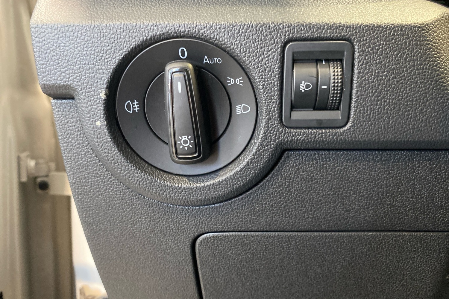 Volkswagen T-Cross vaihtoauto