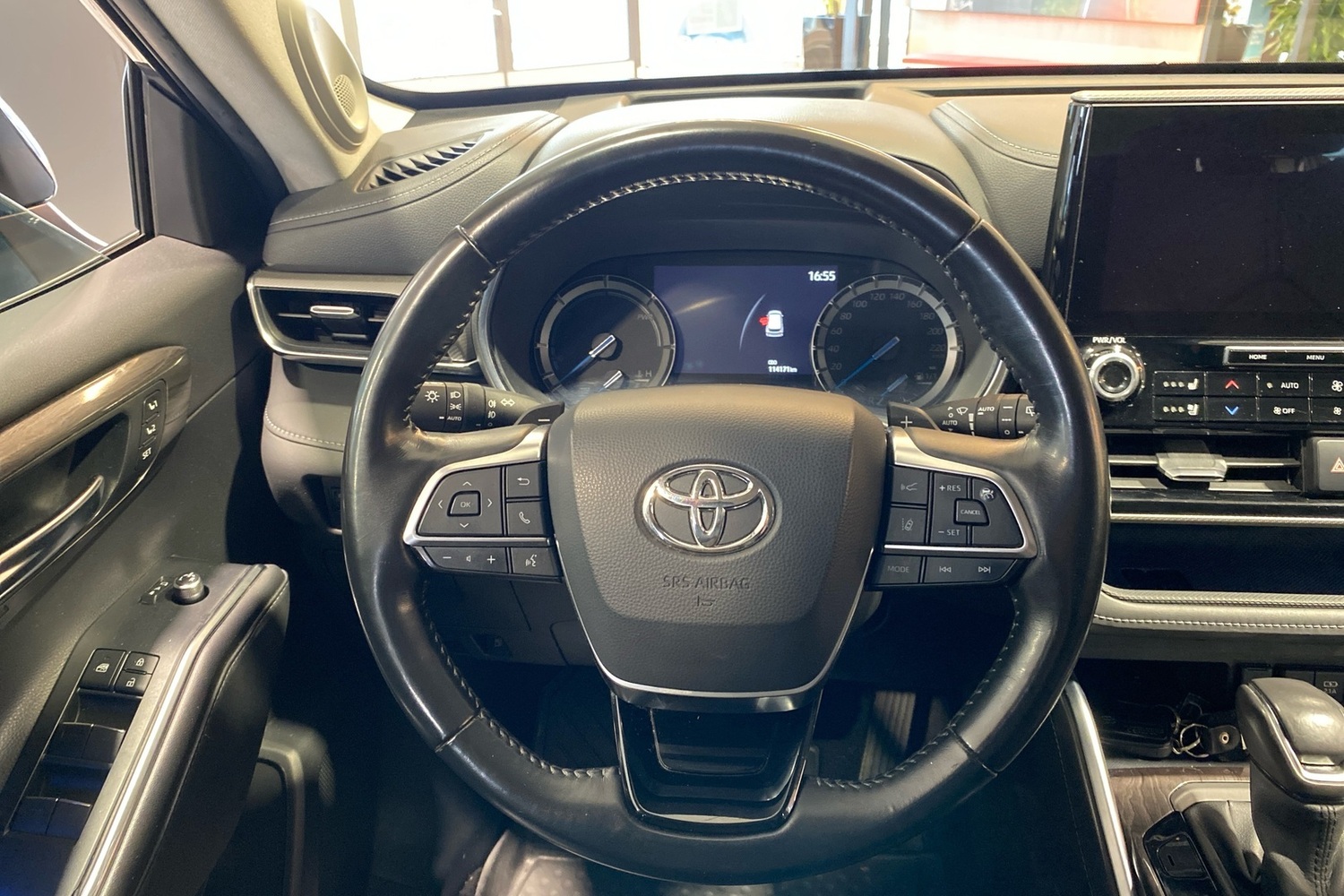 Toyota Land Cruiser vaihtoauto