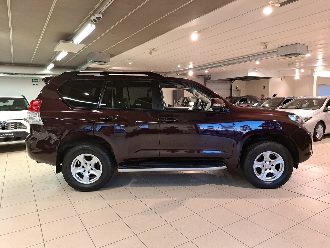 Toyota Land Cruiser vaihtoauto