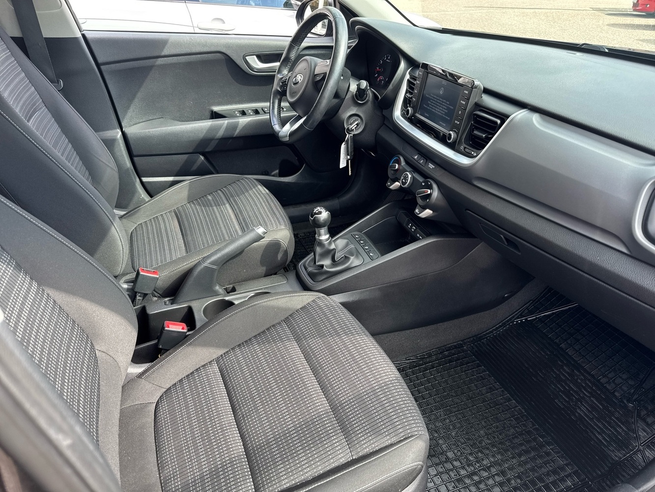 Kia Stonic vaihtoauto