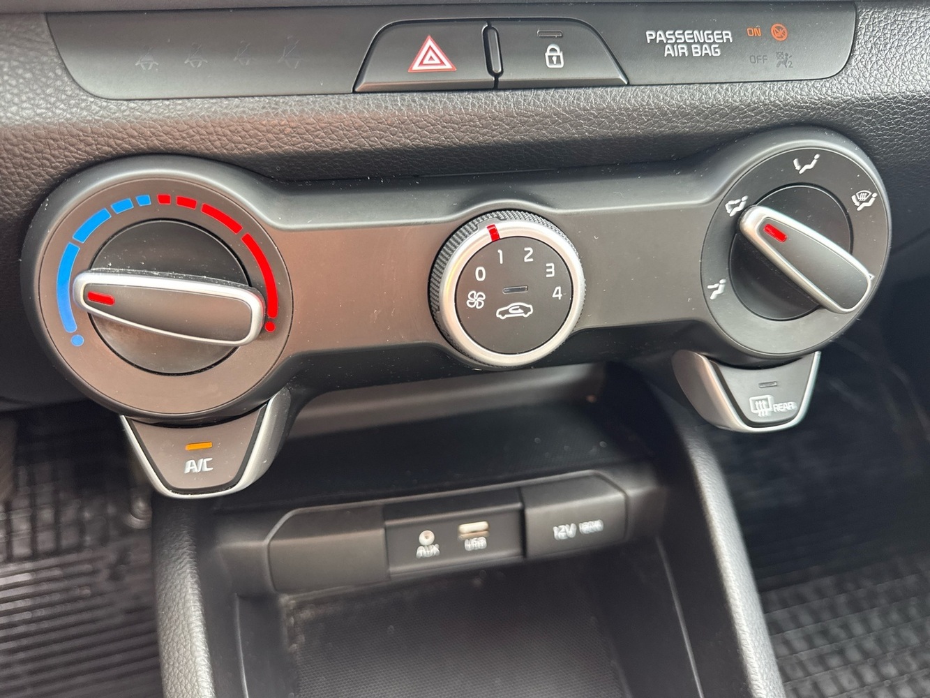 Kia Stonic vaihtoauto