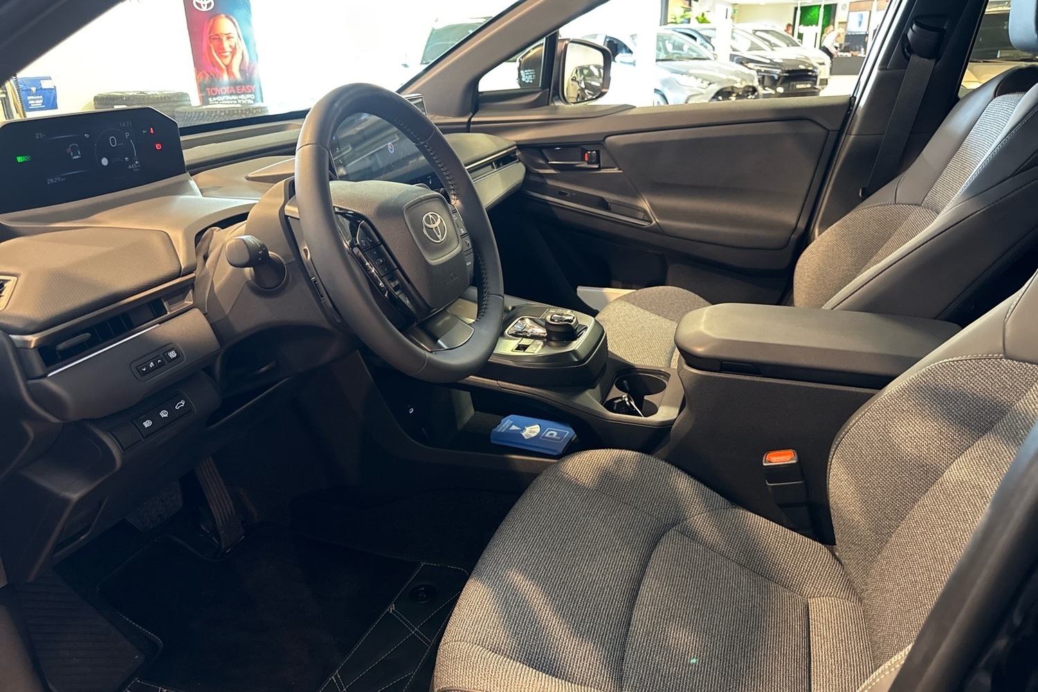 Toyota bZ4X vaihtoauto