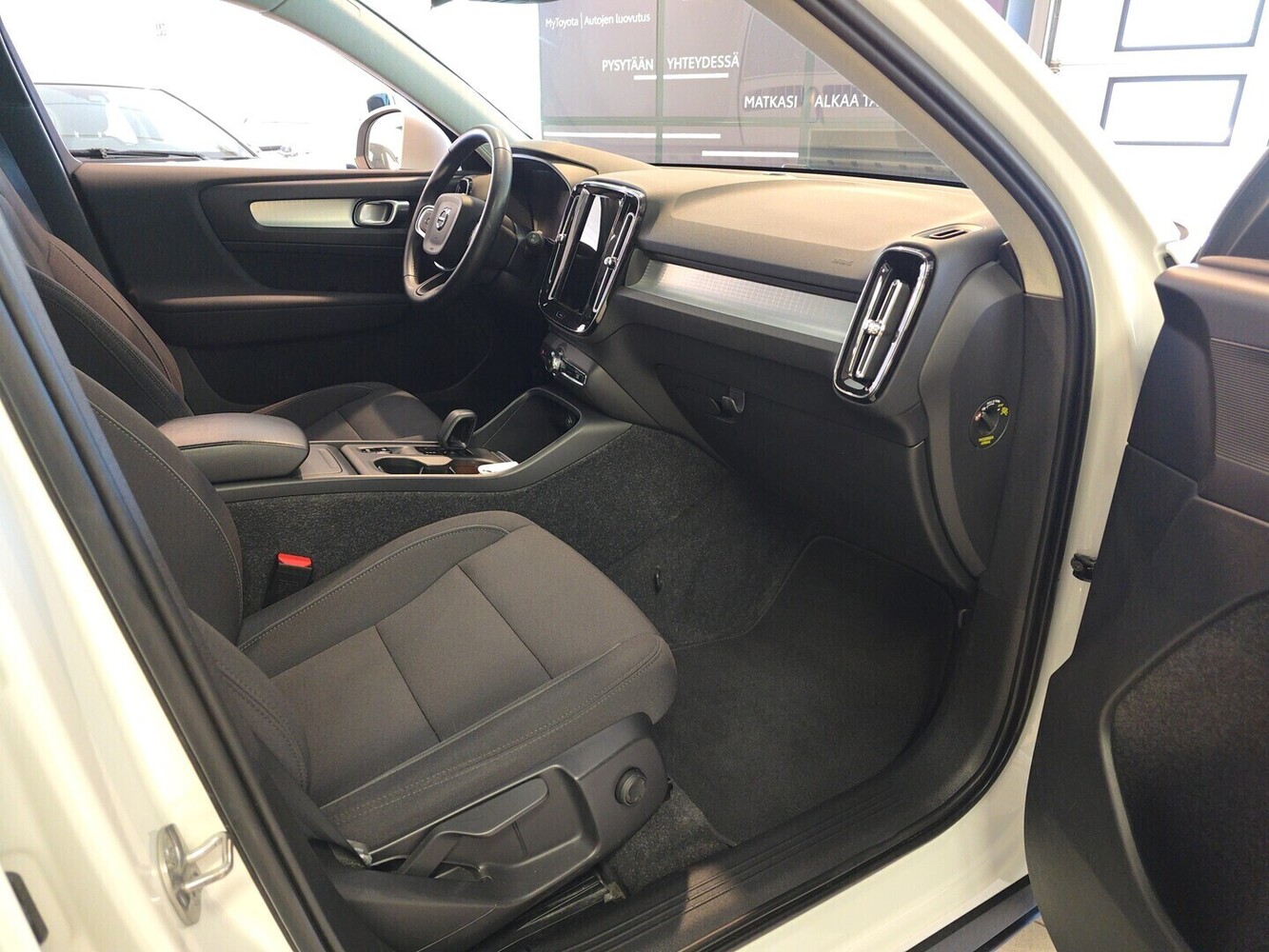 Volvo XC40 vaihtoauto