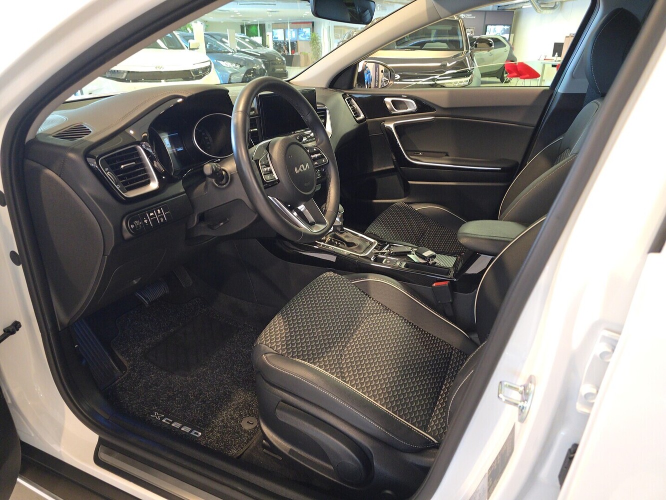 Kia XCeed vaihtoauto
