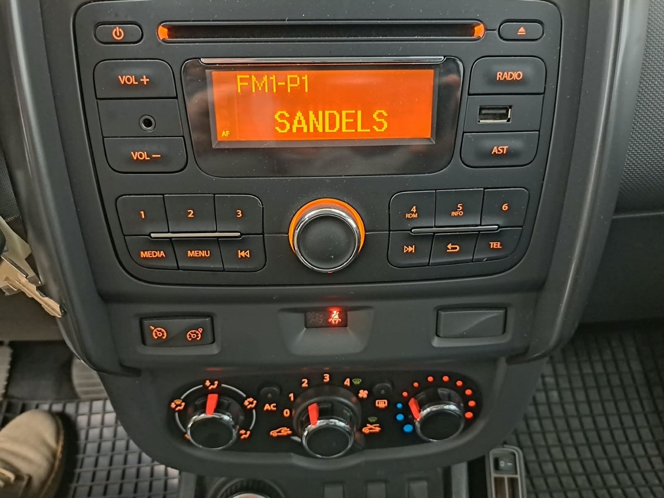 Dacia Duster vaihtoauto