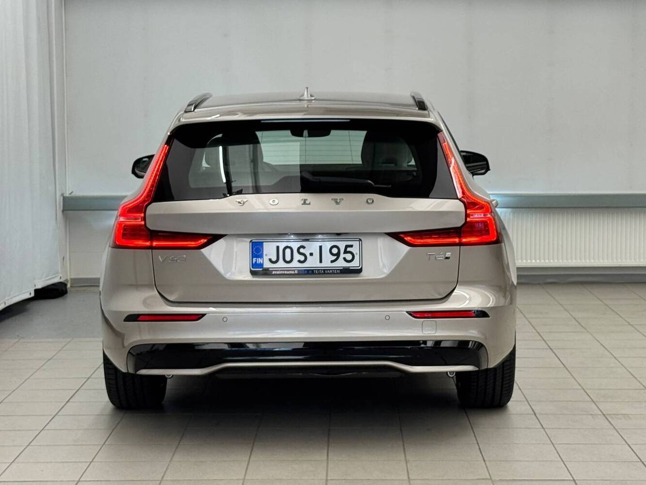 Volvo V60 vaihtoauto