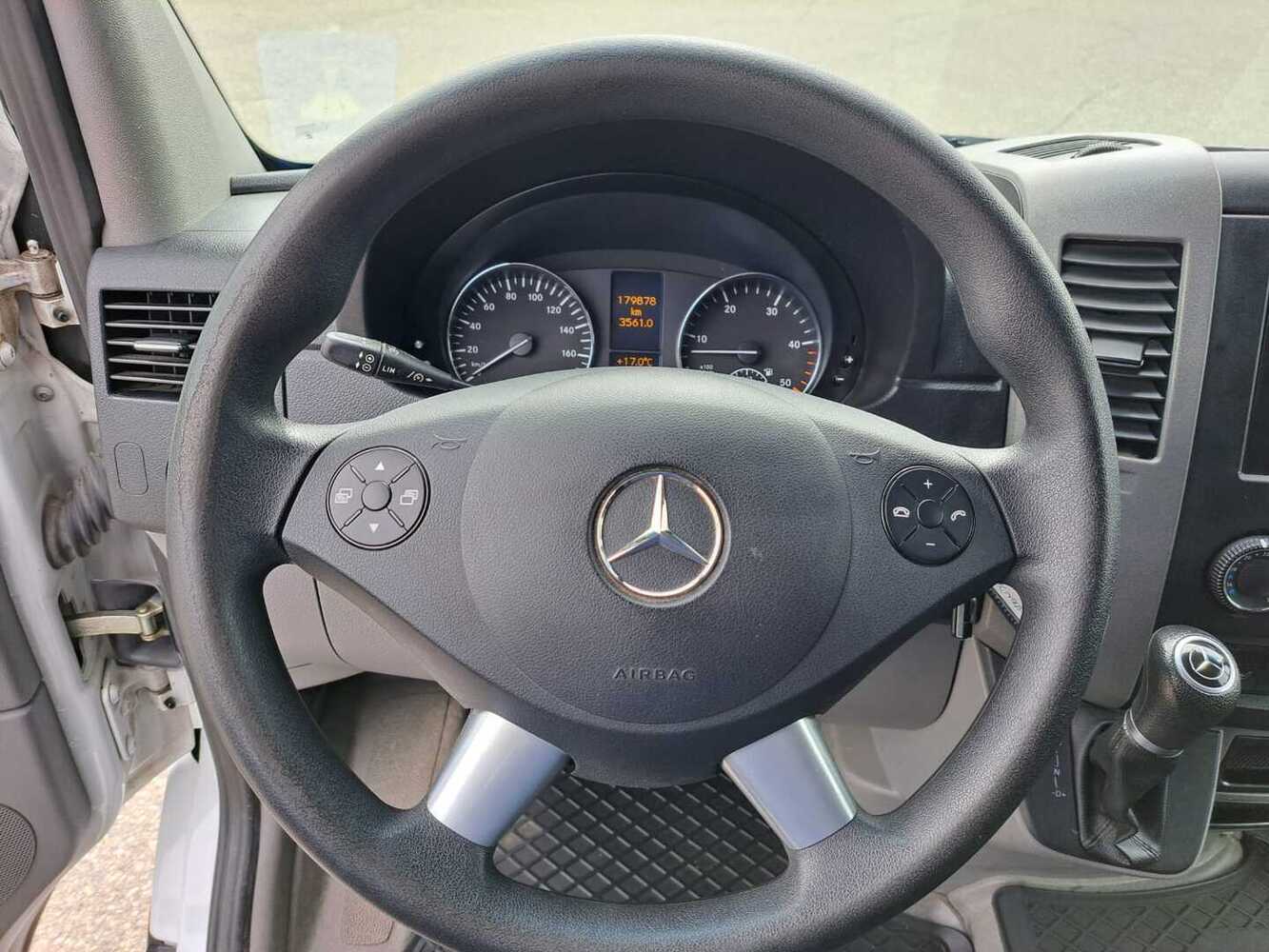 Mercedes-Benz Sprinter vaihtoauto