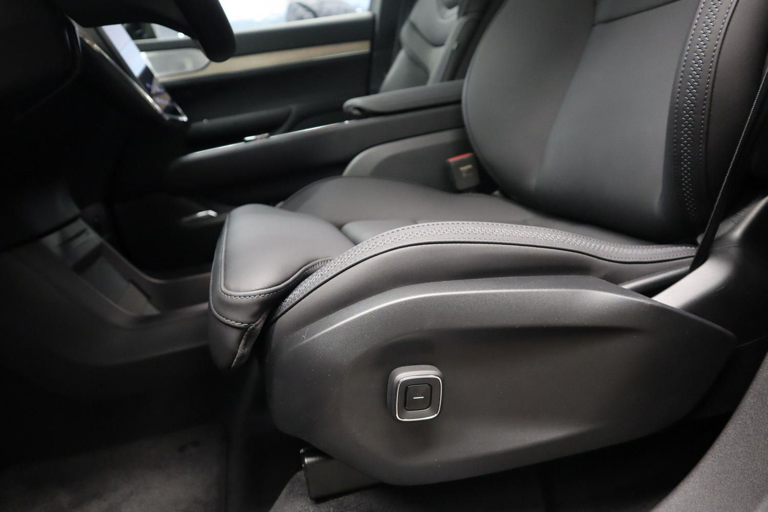 Volvo EX90 vaihtoauto