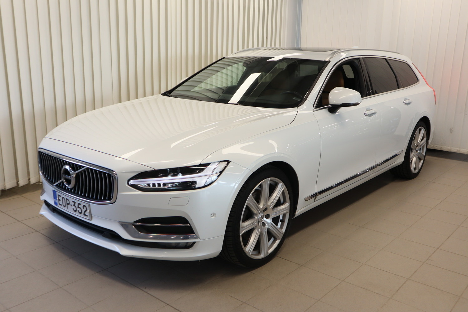 Volvo V90 vaihtoauto