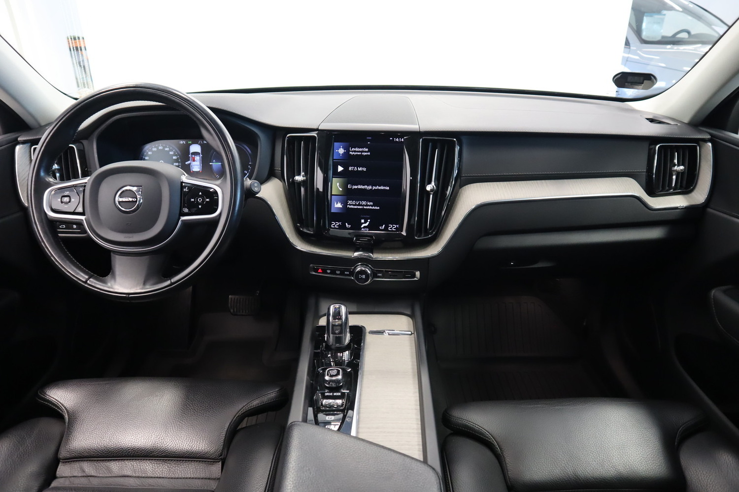Volvo XC60 vaihtoauto