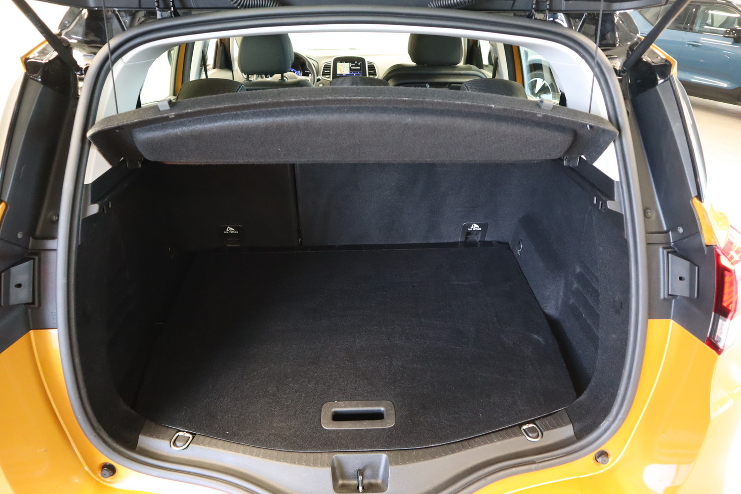 Renault Scénic vaihtoauto