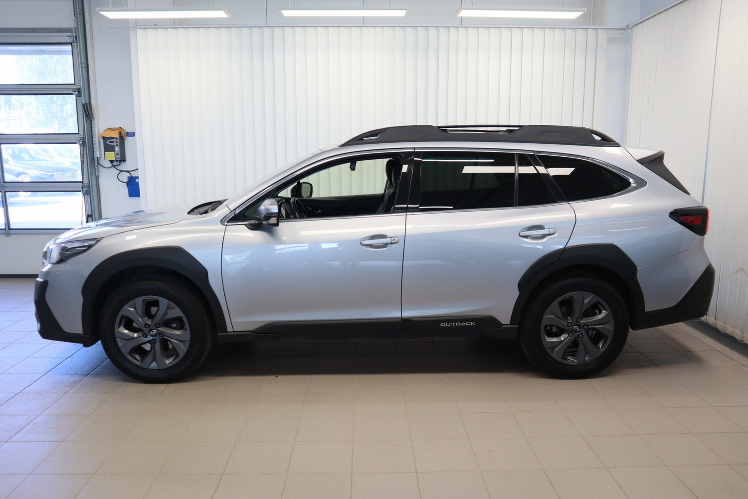 Subaru Outback vaihtoauto