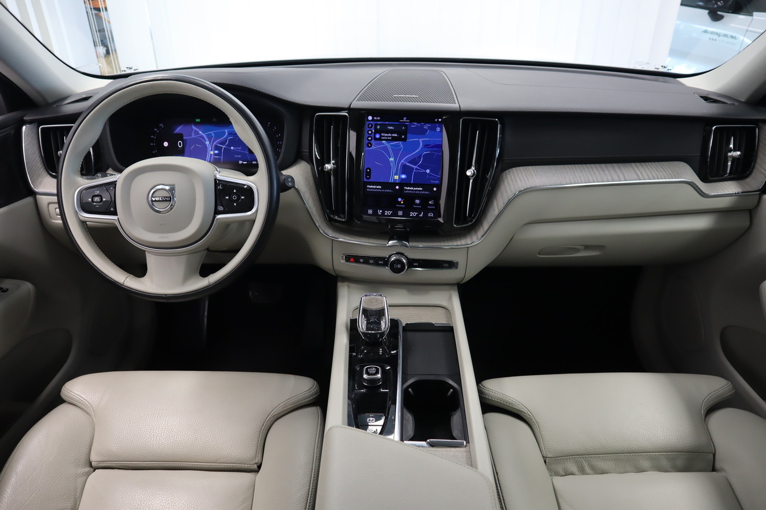 Volvo XC60 vaihtoauto