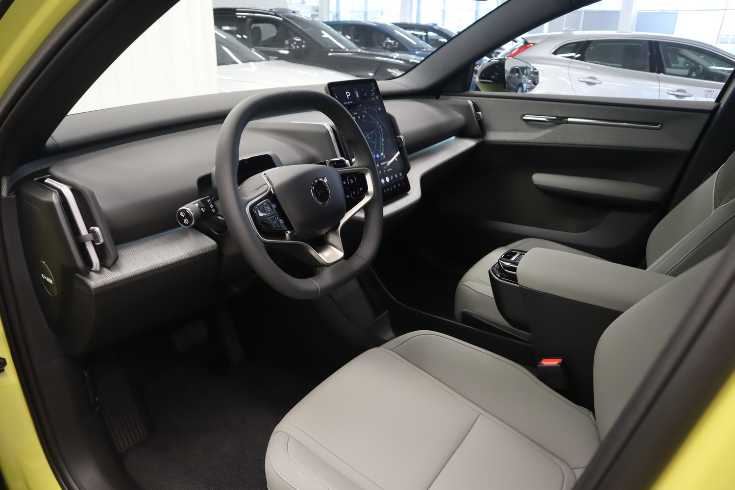 Volvo EX30 vaihtoauto
