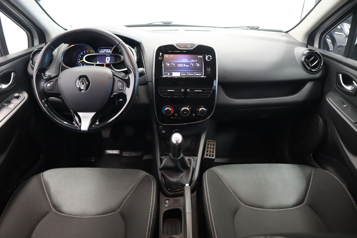 Renault Clio vaihtoauto