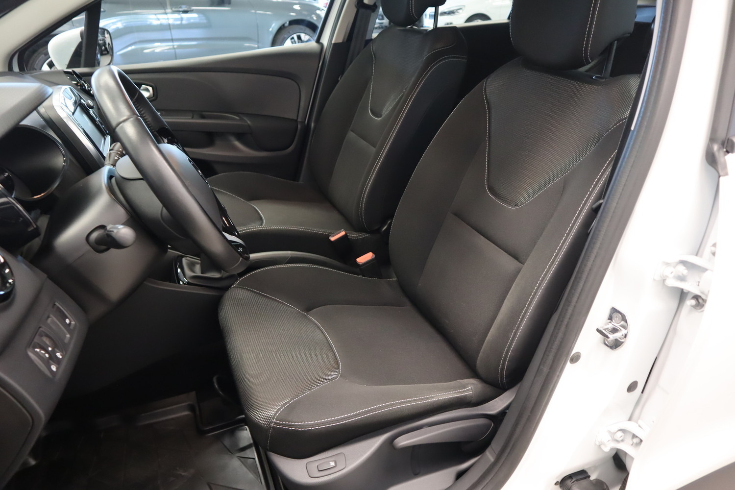 Renault Clio vaihtoauto