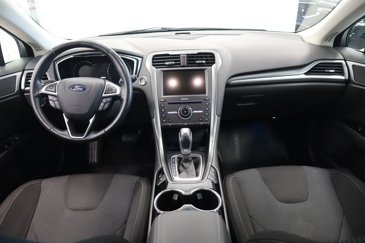Ford Mondeo vaihtoauto