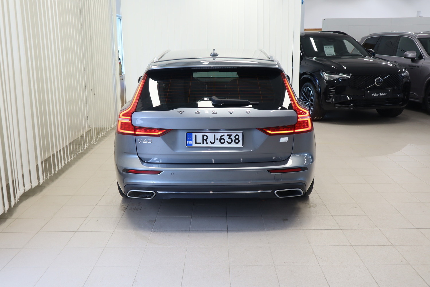 Volvo V60 vaihtoauto