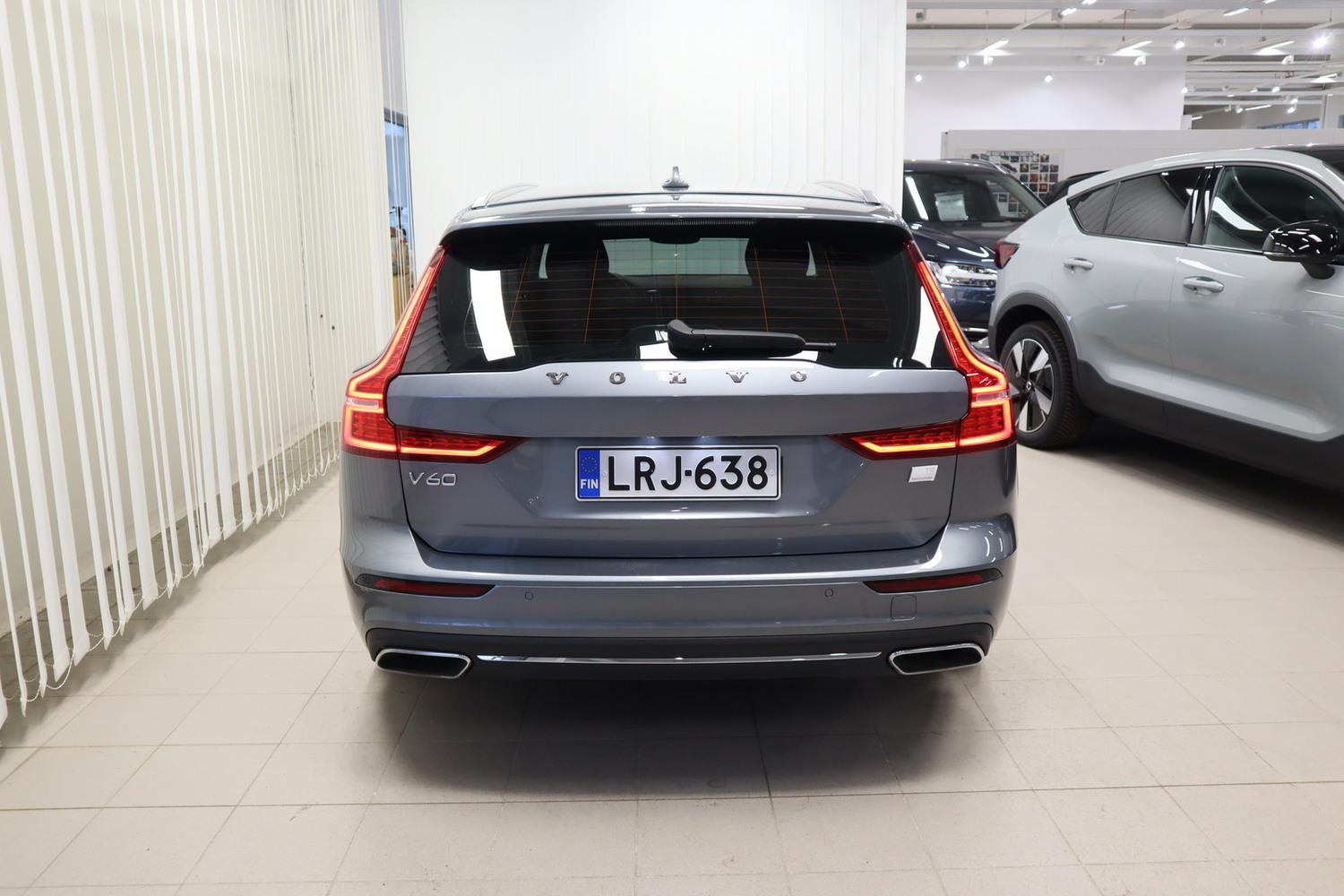 Volvo V60 vaihtoauto
