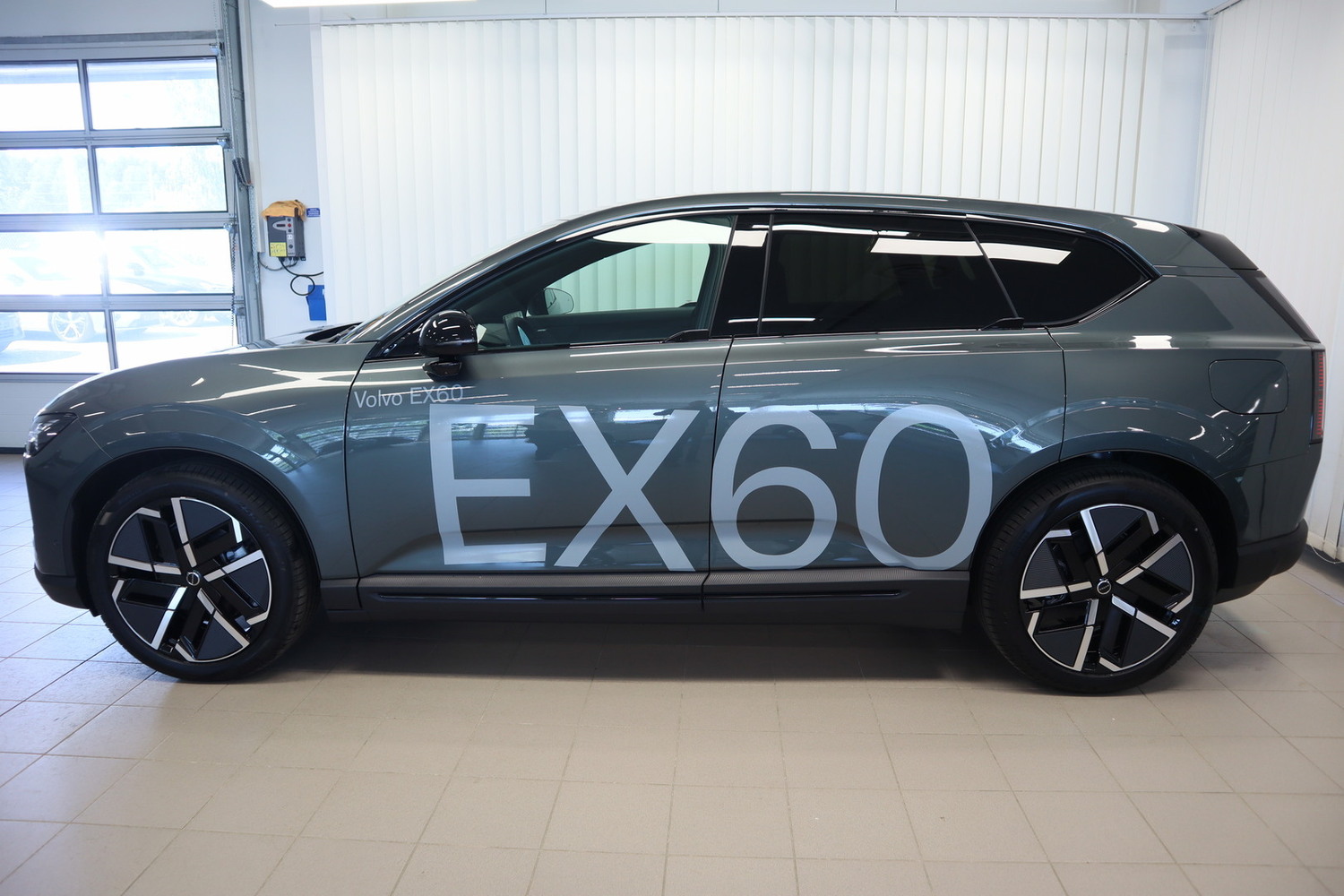 Volvo EX60 vaihtoauto