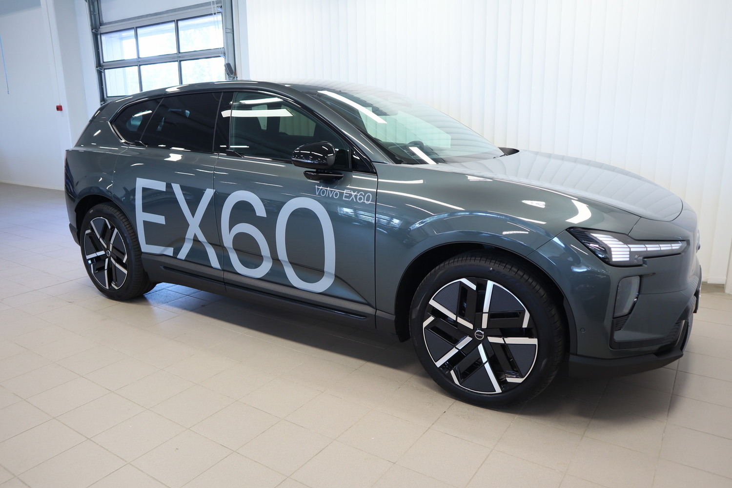 Volvo EX60 vaihtoauto