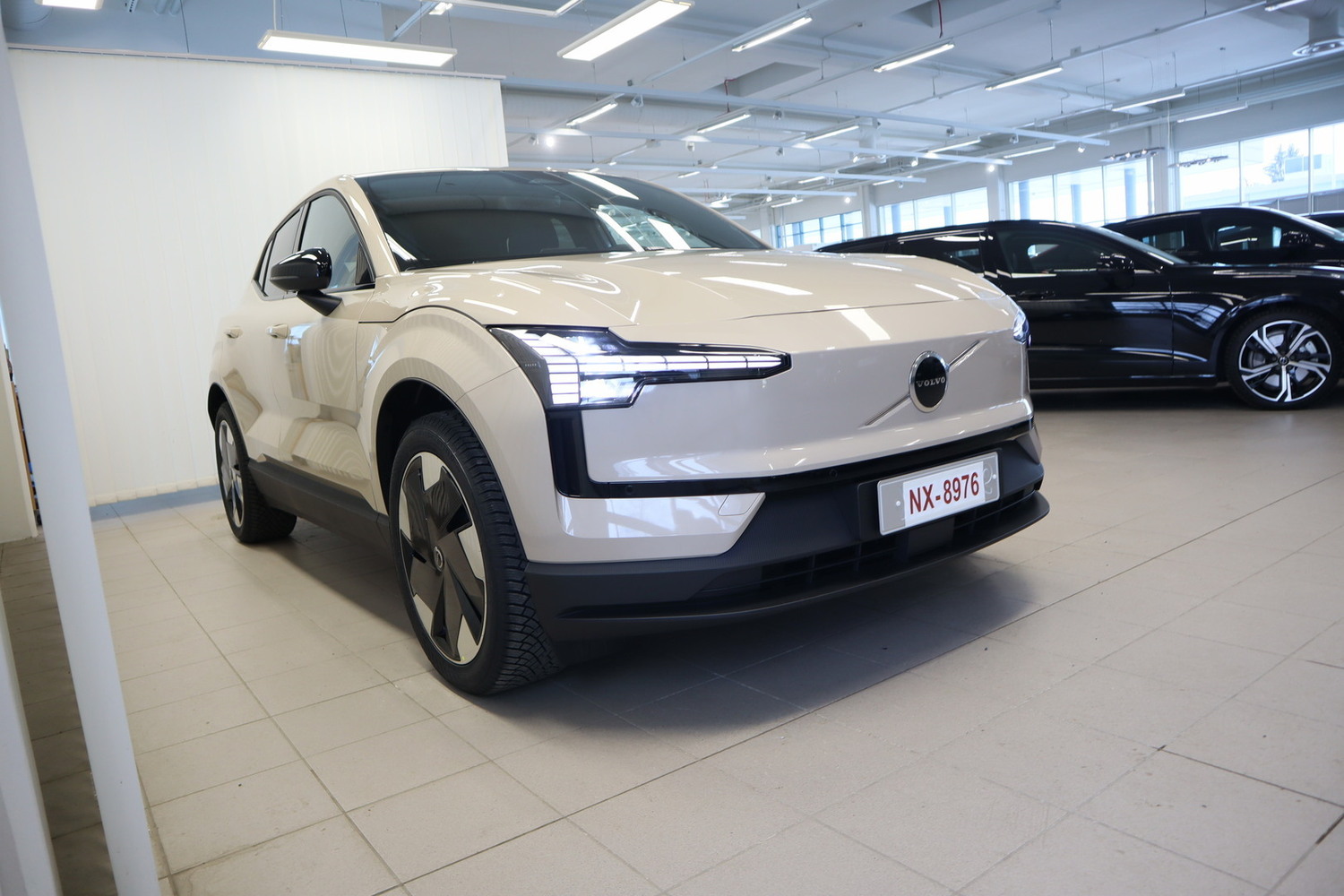 Volvo EX30 vaihtoauto