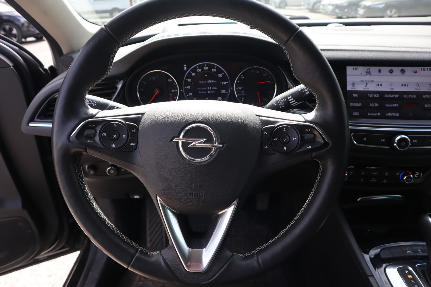 Opel Insignia vaihtoauto