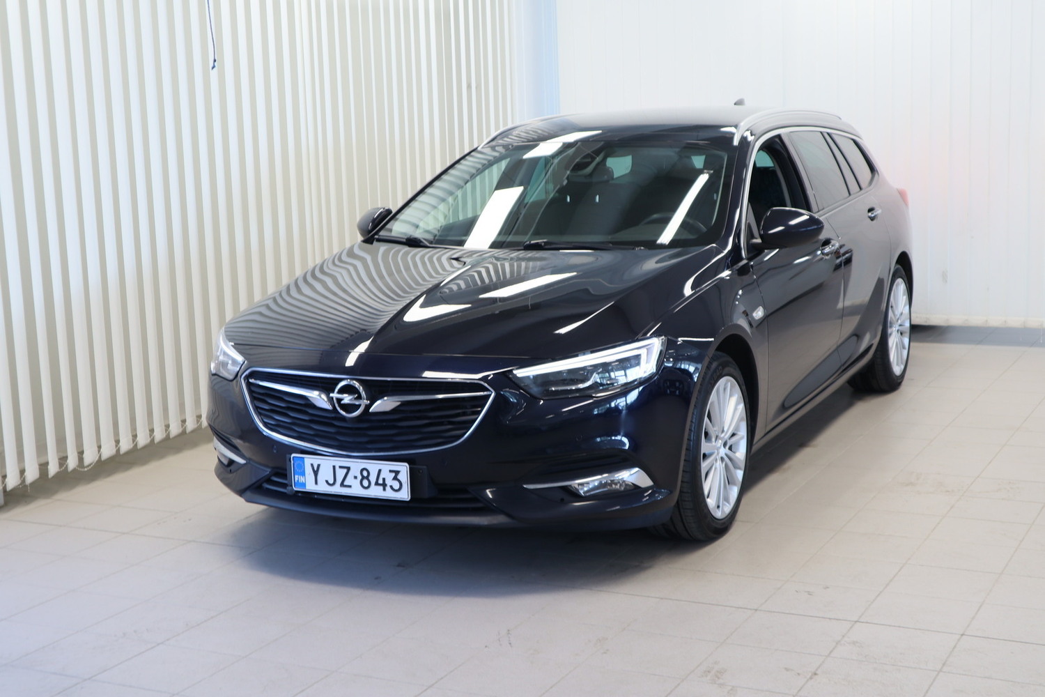 Opel Insignia vaihtoauto
