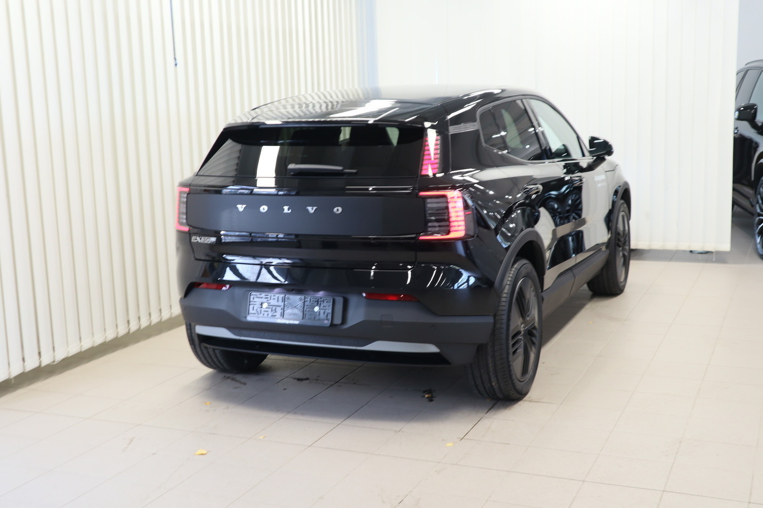 Volvo EX30 Cross Country vaihtoauto
