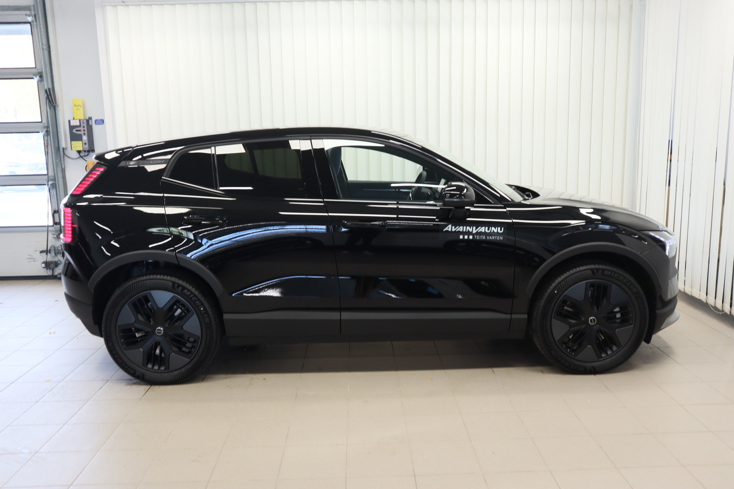 Volvo EX30 Cross Country vaihtoauto