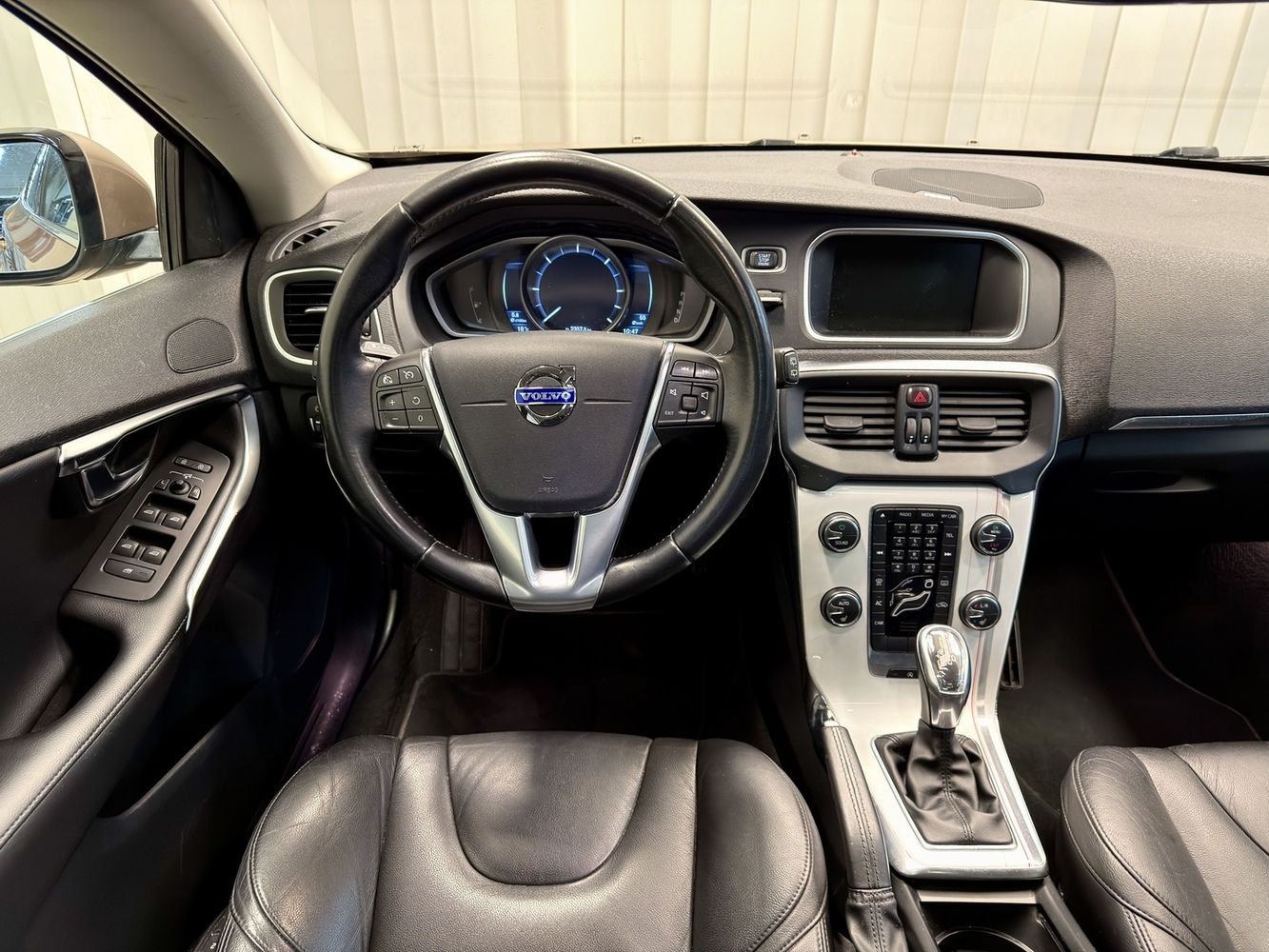 Volvo V40 vaihtoauto