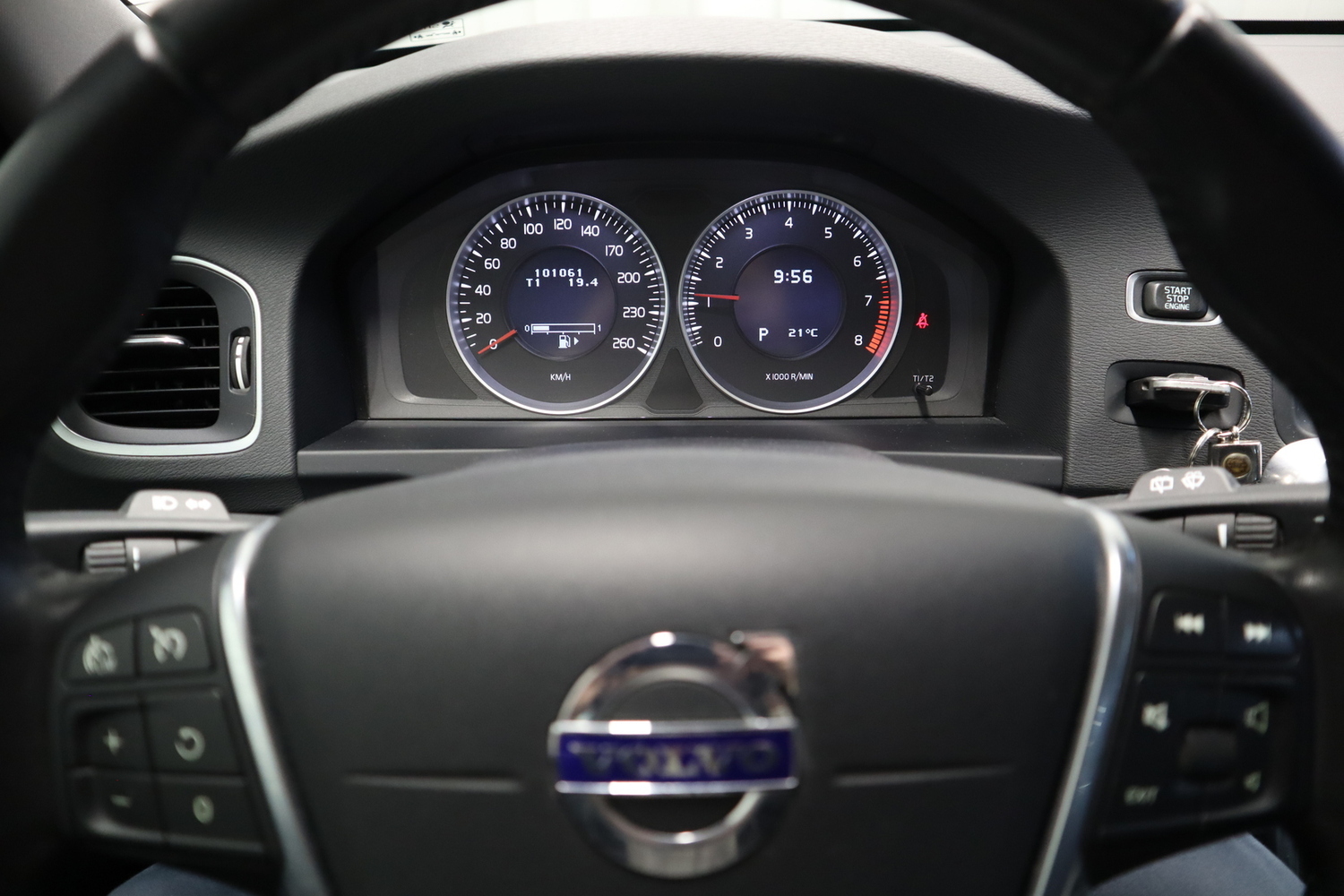Volvo V60 vaihtoauto