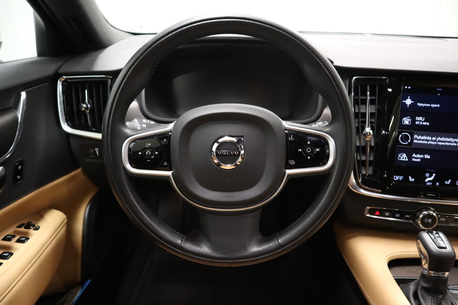 Volvo V90 Cross Country vaihtoauto