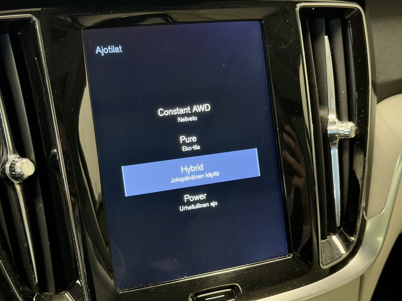 Volvo V60 vaihtoauto