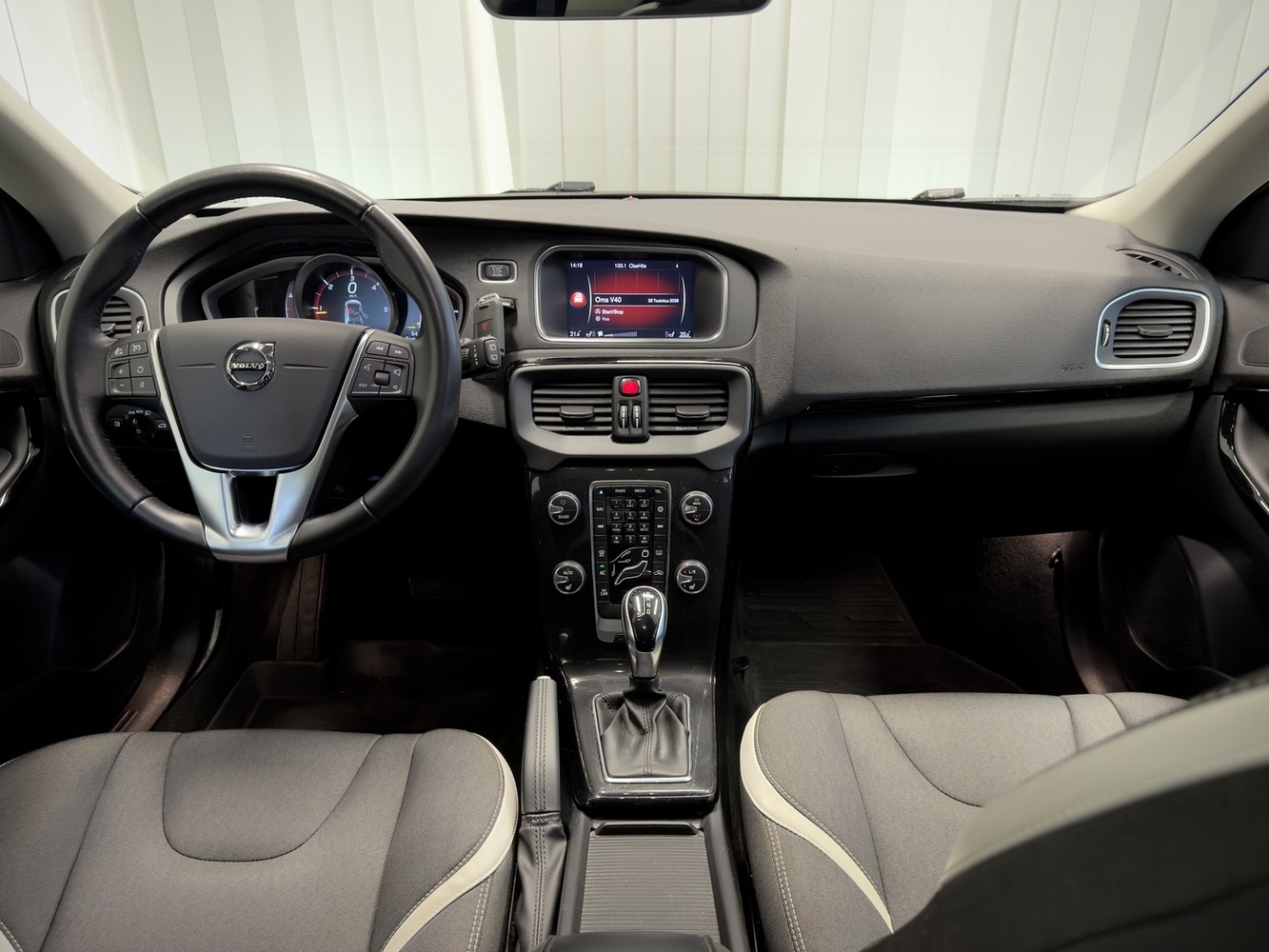 Volvo V40 vaihtoauto