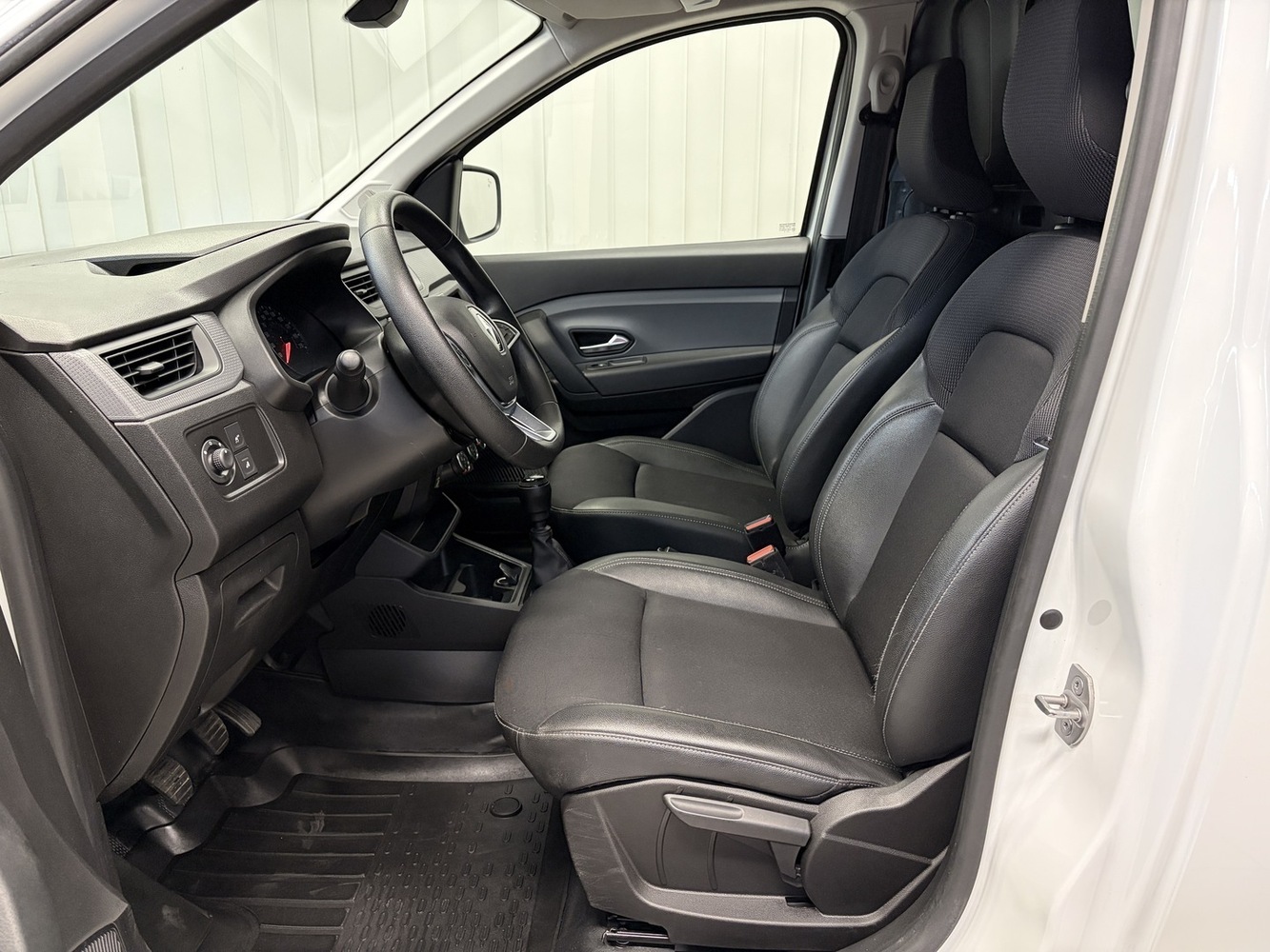 Renault Express vaihtoauto