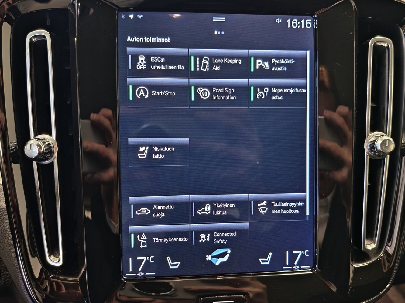 Volvo XC40 vaihtoauto