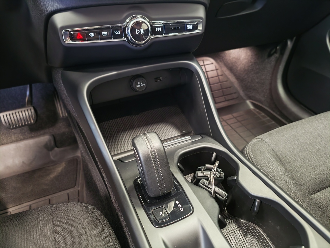 Volvo XC40 vaihtoauto