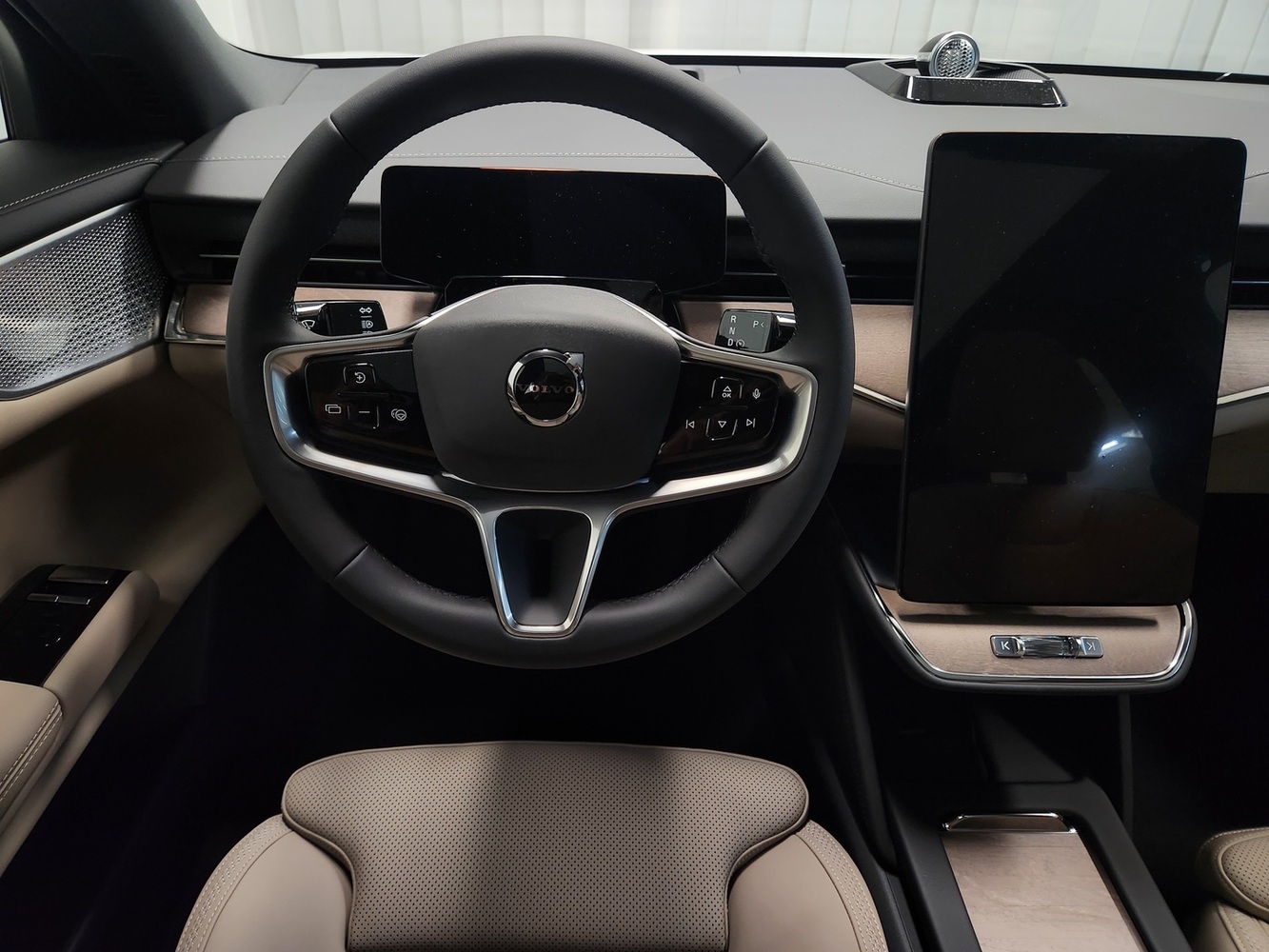 Volvo ES90 vaihtoauto