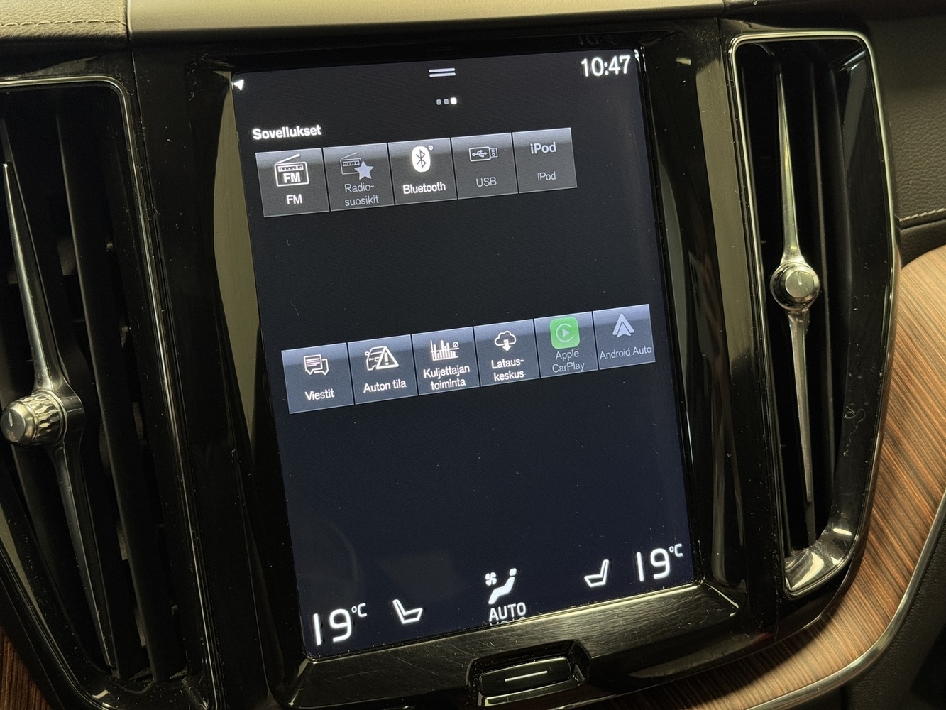 Volvo XC60 vaihtoauto