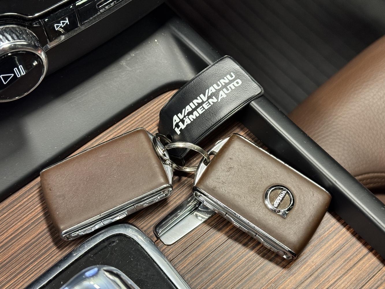 Volvo XC60 vaihtoauto