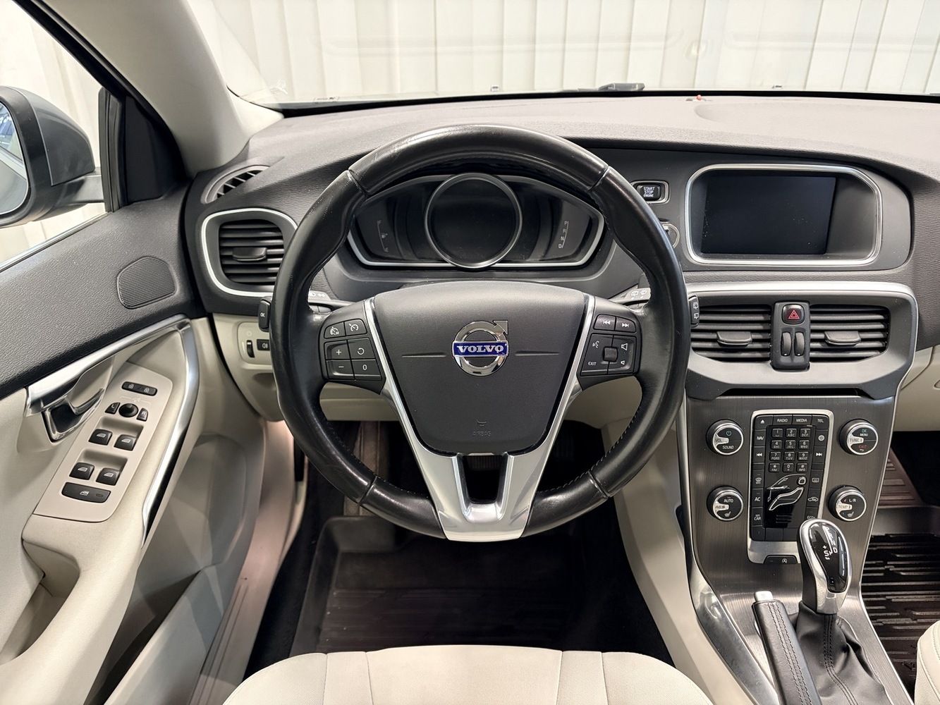 Volvo V40 vaihtoauto