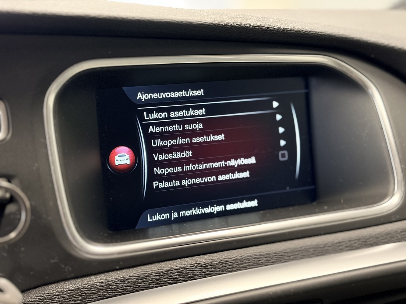 Volvo V40 vaihtoauto