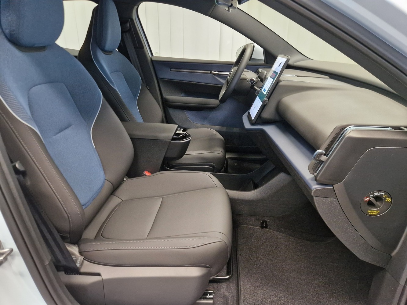 Volvo EX30 vaihtoauto