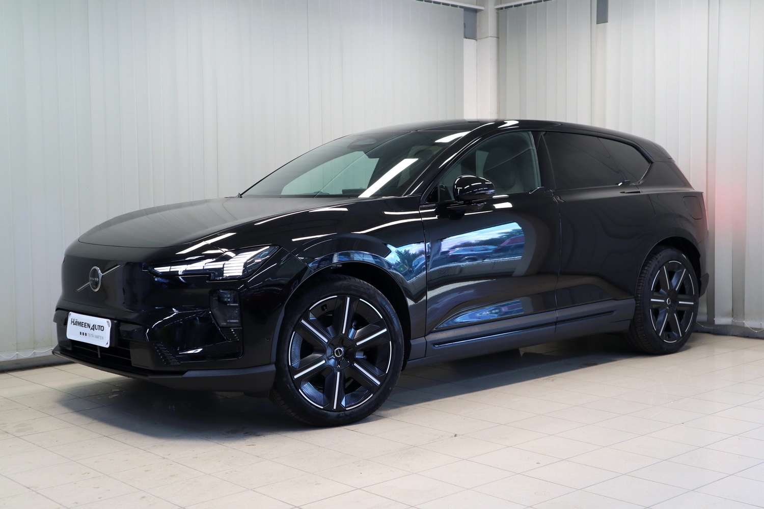 Volvo EX60 vaihtoauto