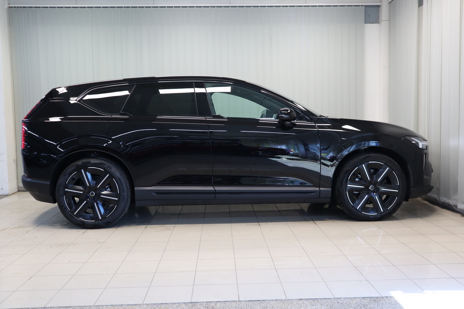 Volvo EX60 vaihtoauto